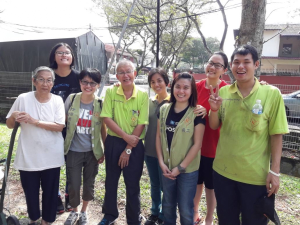 Lovely Disabled Home CNY Recycle Day